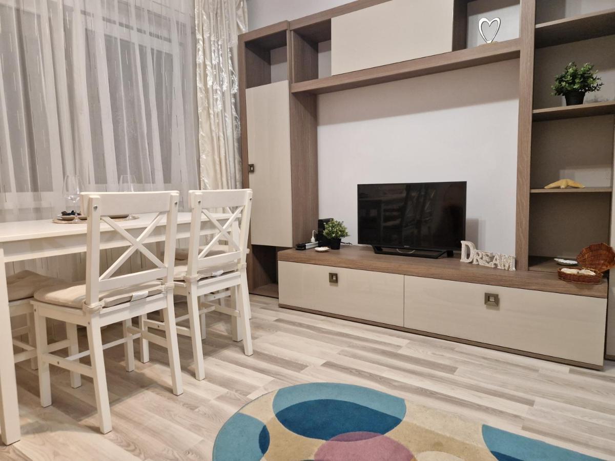 Center Apartment